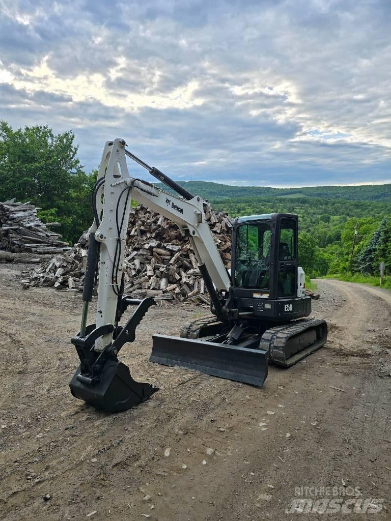 Bobcat E 50 Mini ekskavatori < 7 t