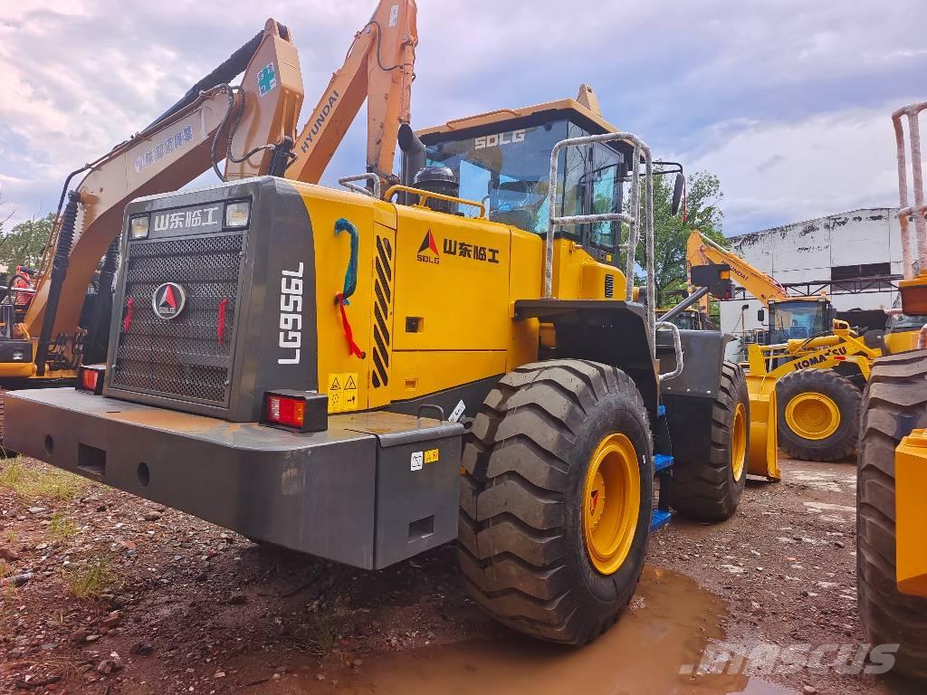 SDLG 956L Kāpurķēžu ekskavatori
