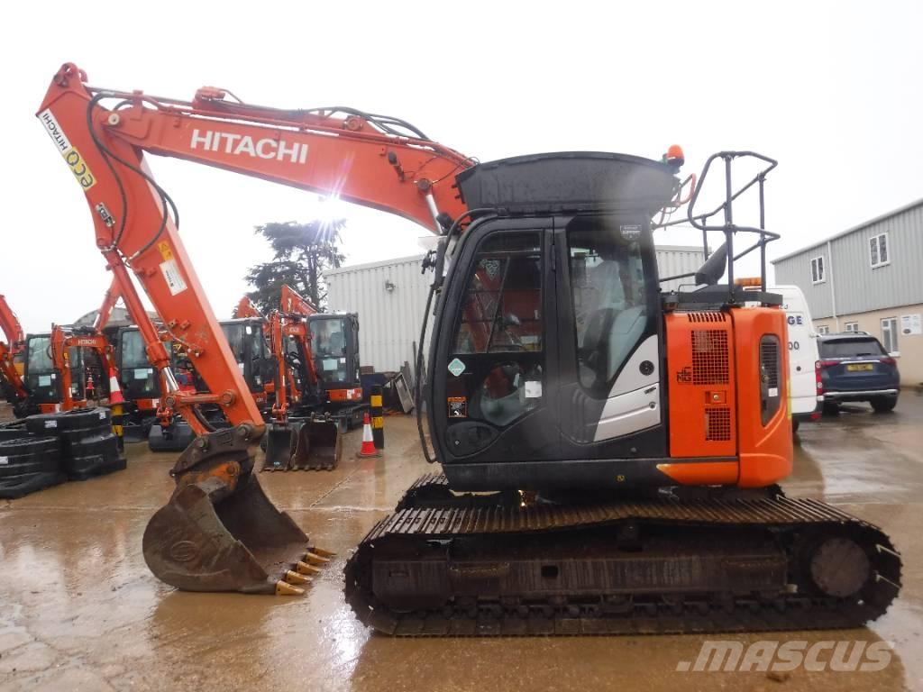 Hitachi ZX 135 US-6 Kāpurķēžu ekskavatori