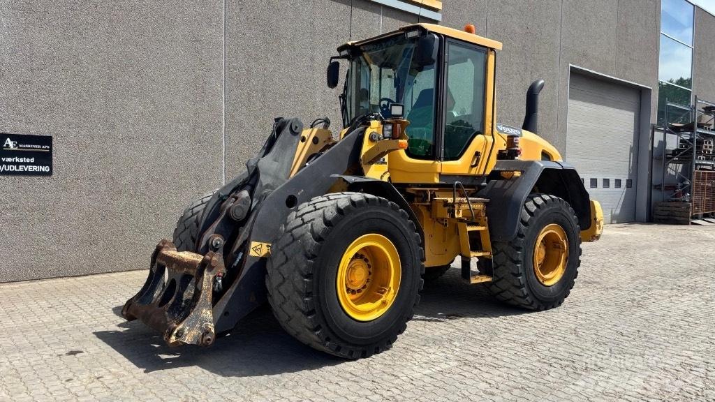 Volvo BM L 90 G Iekrāvēji uz riteņiem