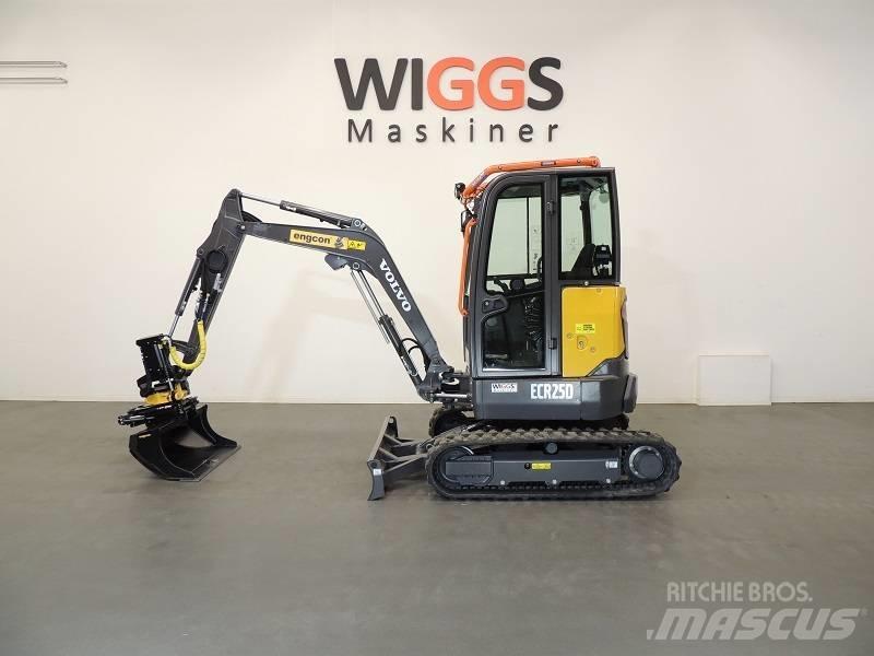 Volvo ECR25D Mini ekskavatori < 7 t