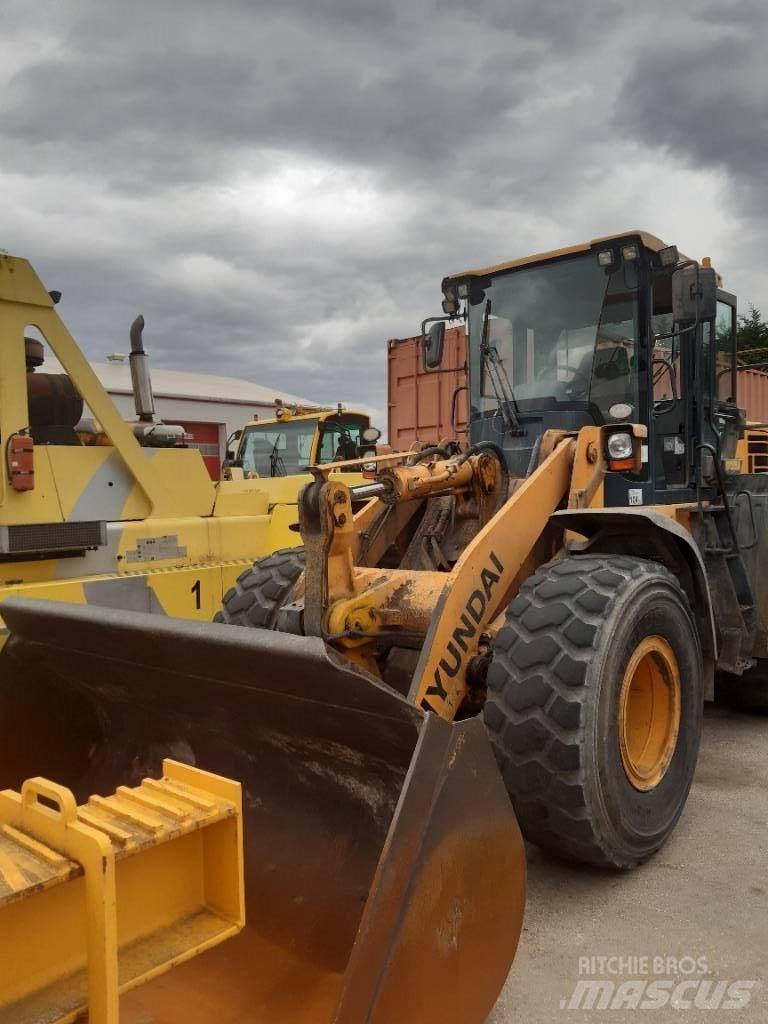 Hyundai HL 757-9 A Iekrāvēji uz riteņiem