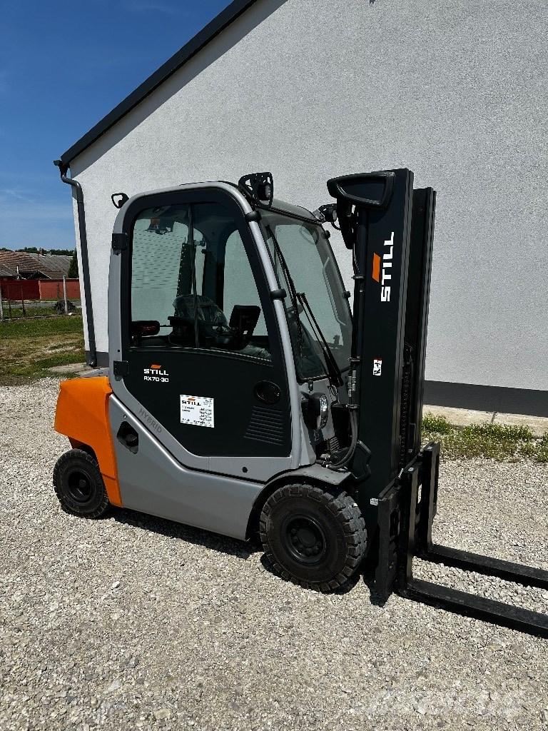 Still RX 70-30 Tehnika ar dīzeļa dzinēju
