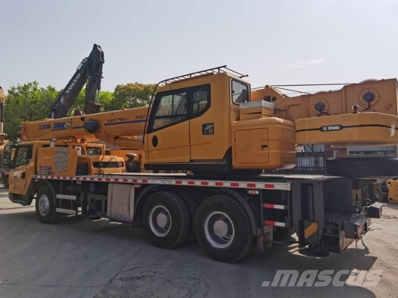 XCMG XT25L5-1 Pacēlāji, vinčas un materiālu lifti