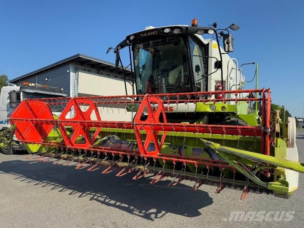 CLAAS Tucano 420 APS Ražas novākšanas kombaini