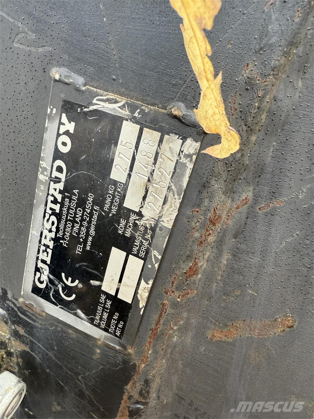 CASE 1488LC Kāpurķēžu ekskavatori