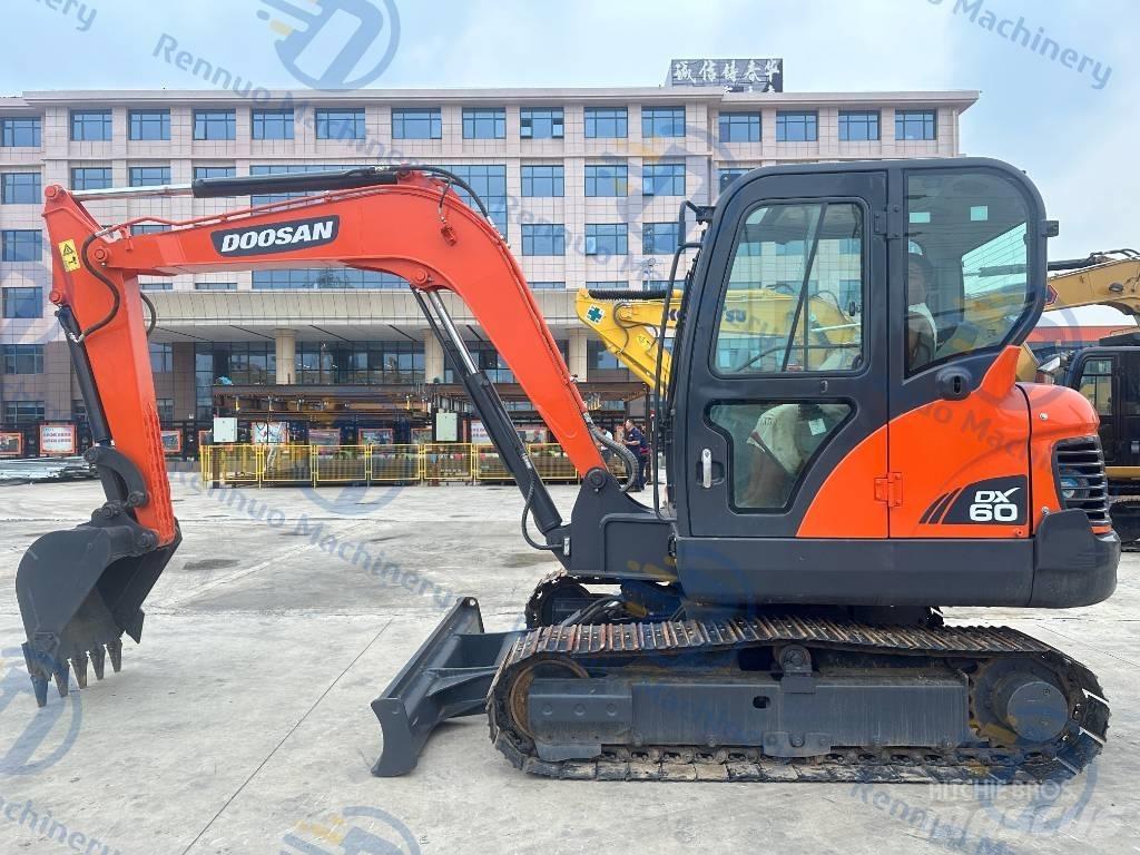 Doosan DX 60 Mini ekskavatori < 7 t