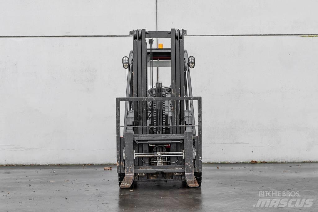 Manitou MI 35 D Tehnika ar dīzeļa dzinēju