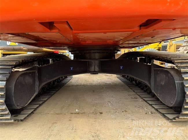 Doosan DX 225 LCA Kāpurķēžu ekskavatori