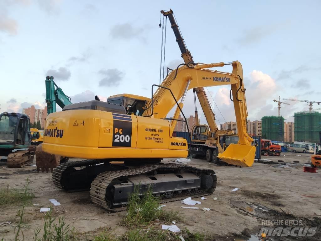 Komatsu PC 200-7 Vidēja lieluma ekskavatori 7 t - 12 t