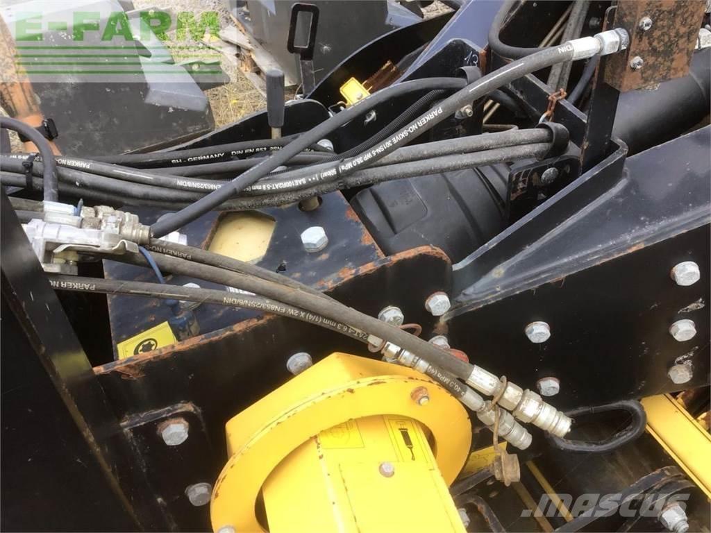 New Holland BB9080 Ķīpu preses