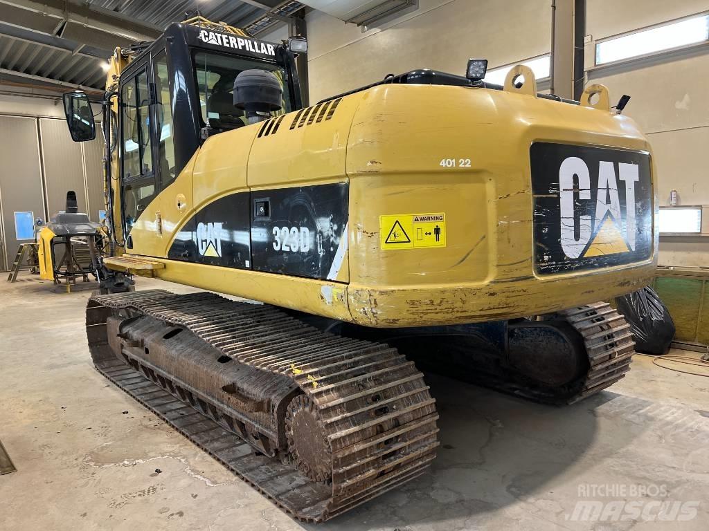 CAT 323 D L Kāpurķēžu ekskavatori