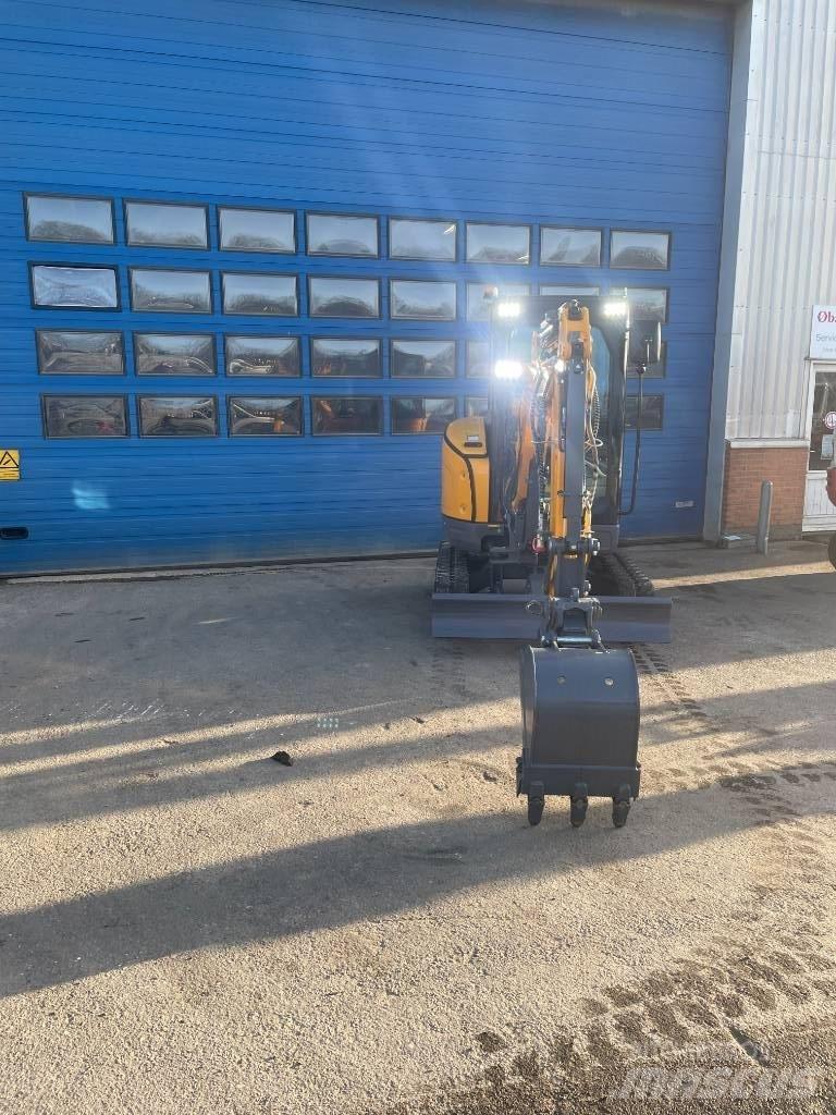 Bernards 2.7 EXKA Mini ekskavatori < 7 t