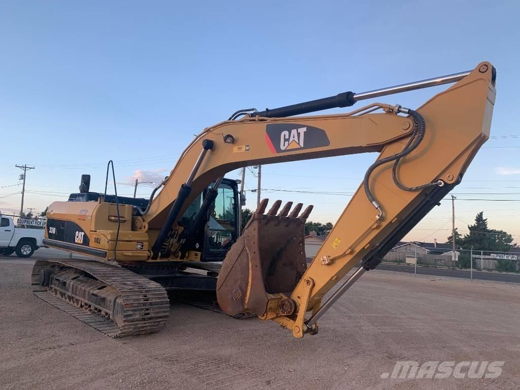 CAT 324 D L Kāpurķēžu ekskavatori