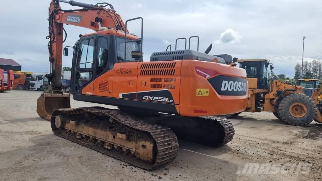 Doosan DX 255 LC-5 Kāpurķēžu ekskavatori