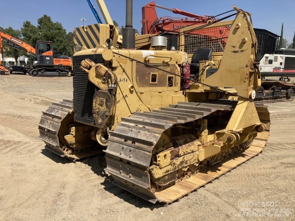 CAT D 6 D Cauruļvadu buldozeri