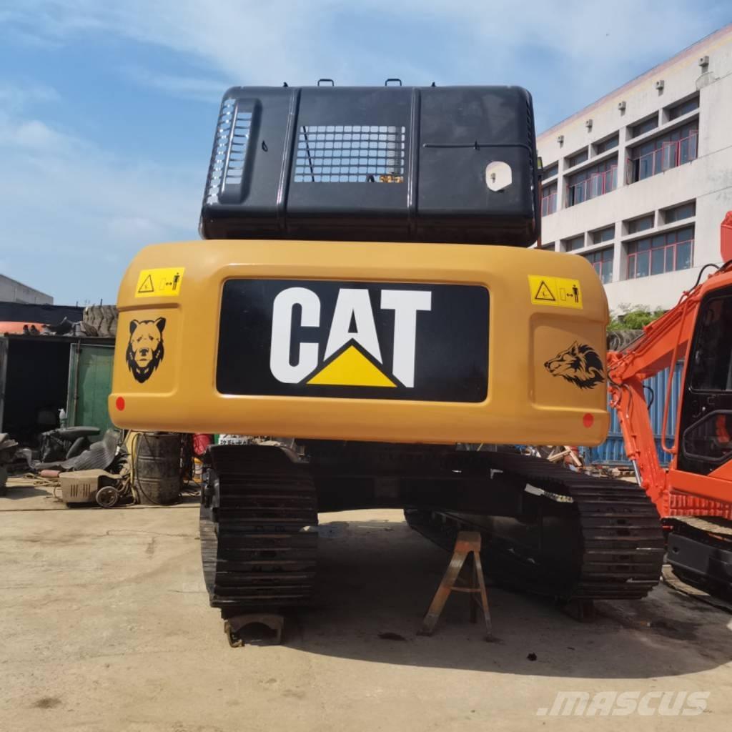 CAT 330 D Kāpurķēžu ekskavatori