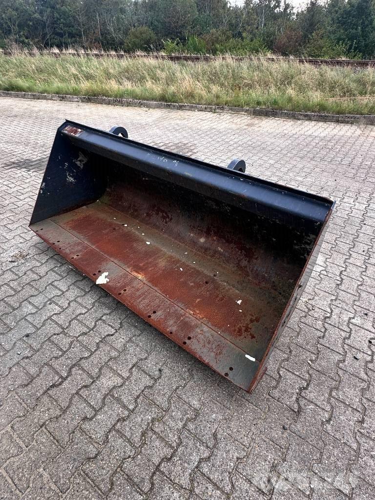 JCB Læsseskovl - 226cm Kausi