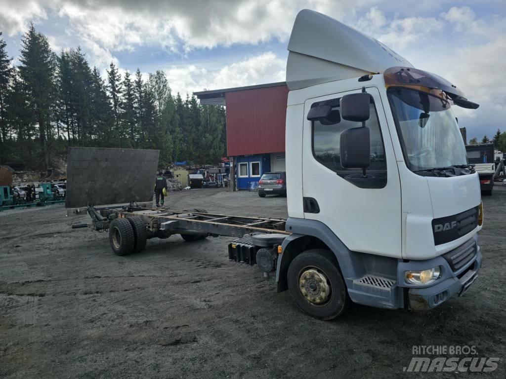 DAF 45-220 Šasija ar kabīni