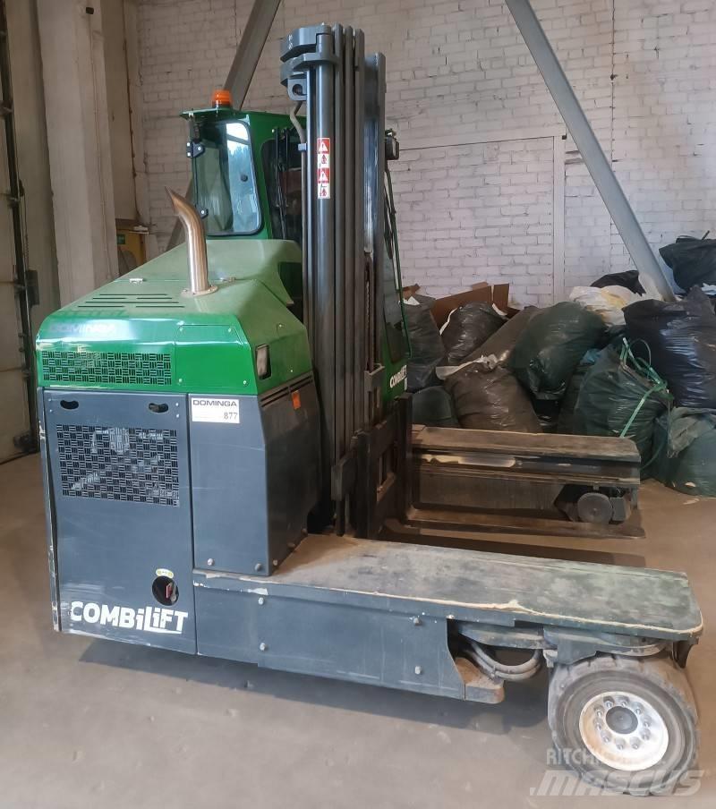 Combilift C4000 MK4 Četru virzienu krāvēji