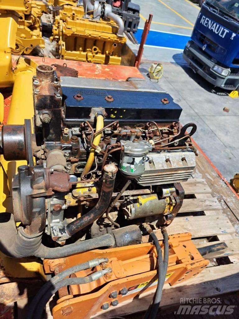 JCB 3CXT Dzinēji