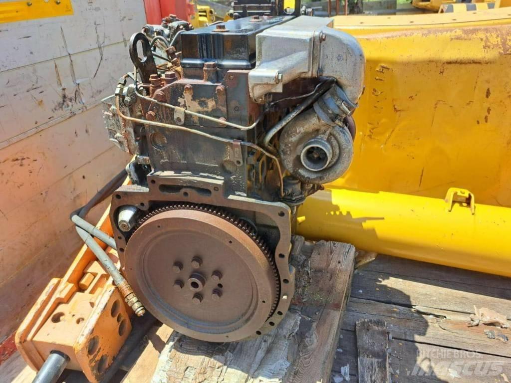 JCB 3CXT Dzinēji