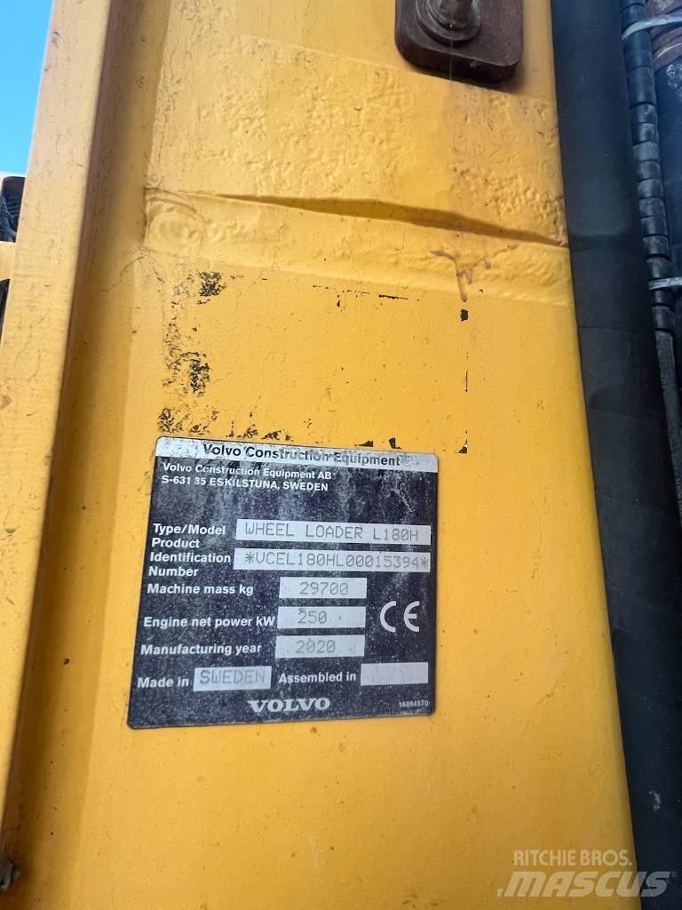 Volvo L 180 H Iekrāvēji uz riteņiem