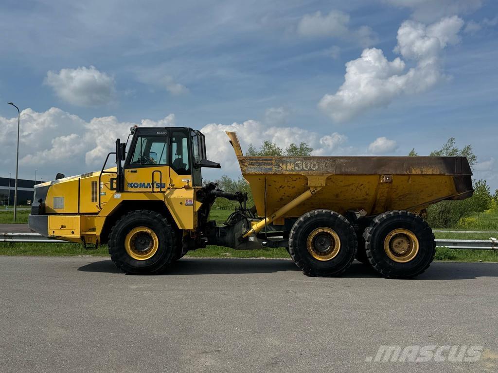 Komatsu HM300-2 Artikulētie pašizgāzēji