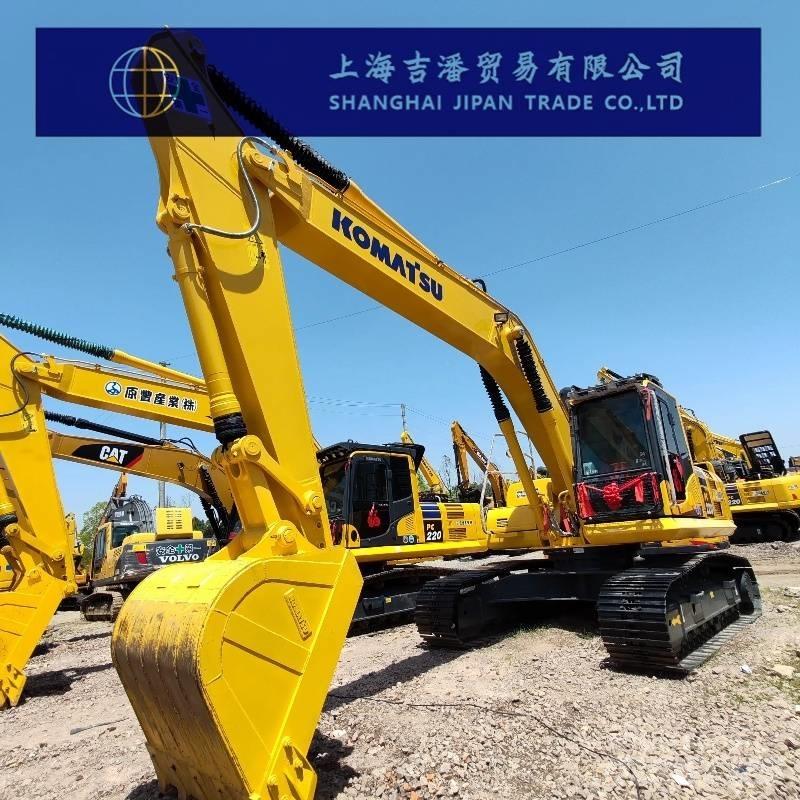 Komatsu PC 220 Kāpurķēžu ekskavatori