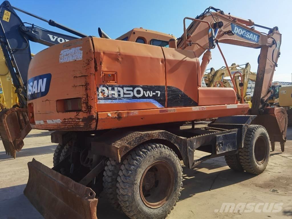 Doosan DH150W-7 Ekskavatori uz riteņiem
