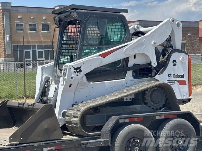 Bobcat T 770 Lietoti riteņu kompaktiekrāvēji