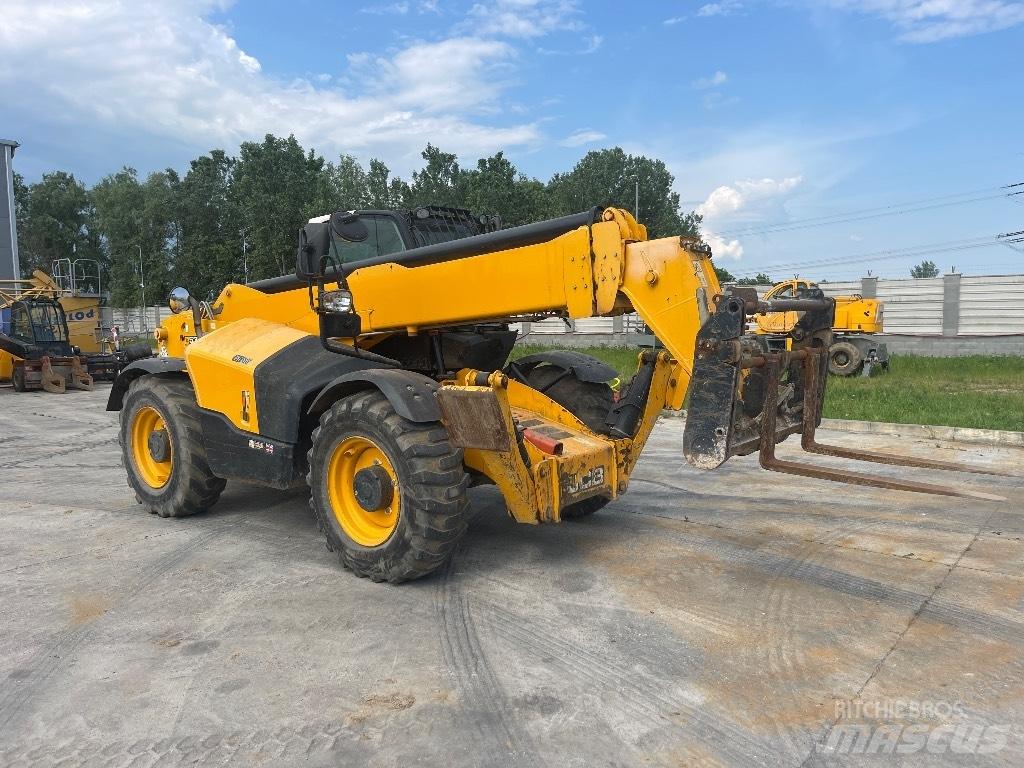 JCB 535-125 Teleskopiskie manipulatori
