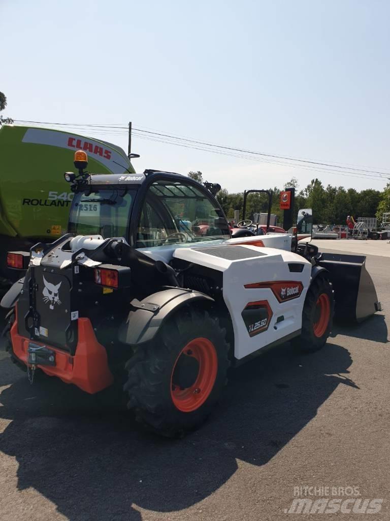 Bobcat TL 25.60 Lauksaimniecības pacēlāji