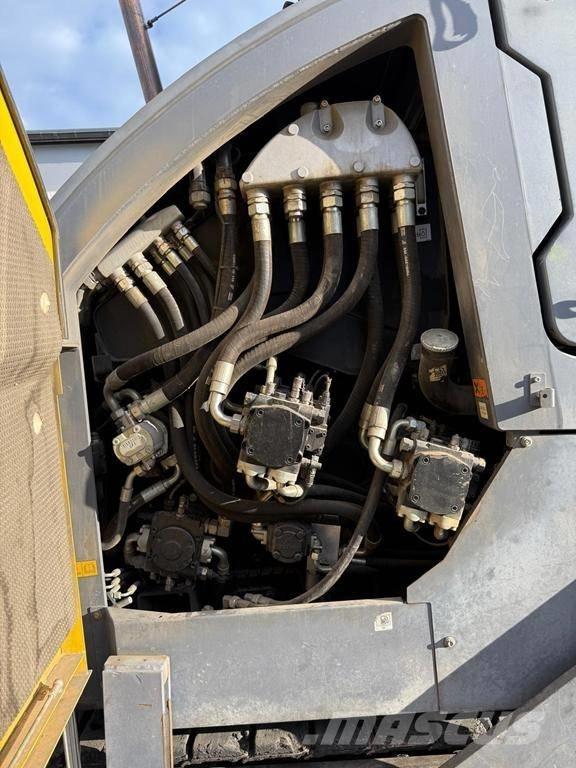 Dynapac SD 2500 CS Asfalta klājēji