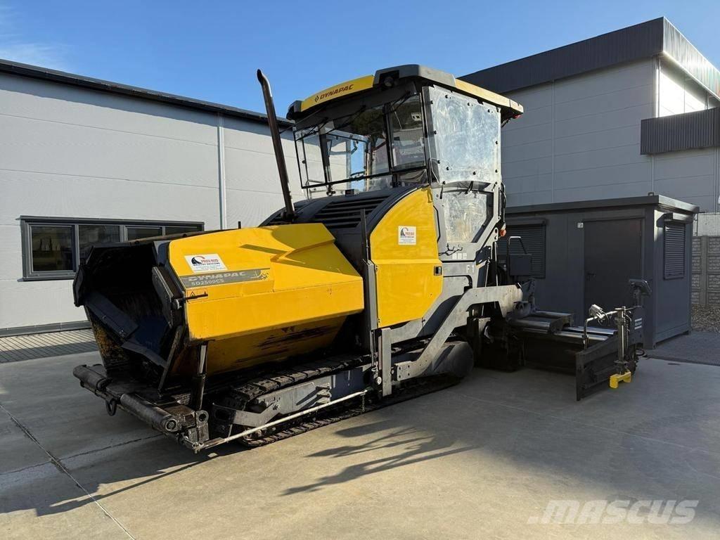 Dynapac SD 2500 CS Asfalta klājēji