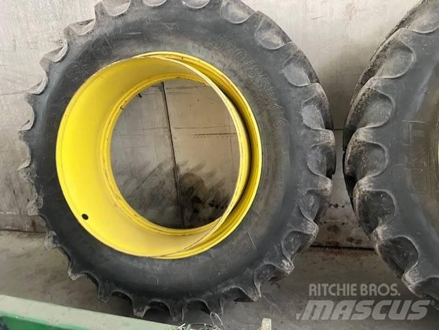BKT 520/85R46 Riepas, riteņi un diski