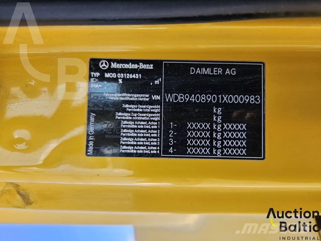 Grove GMK 5130-2 Smagās mašīnas ar celtni