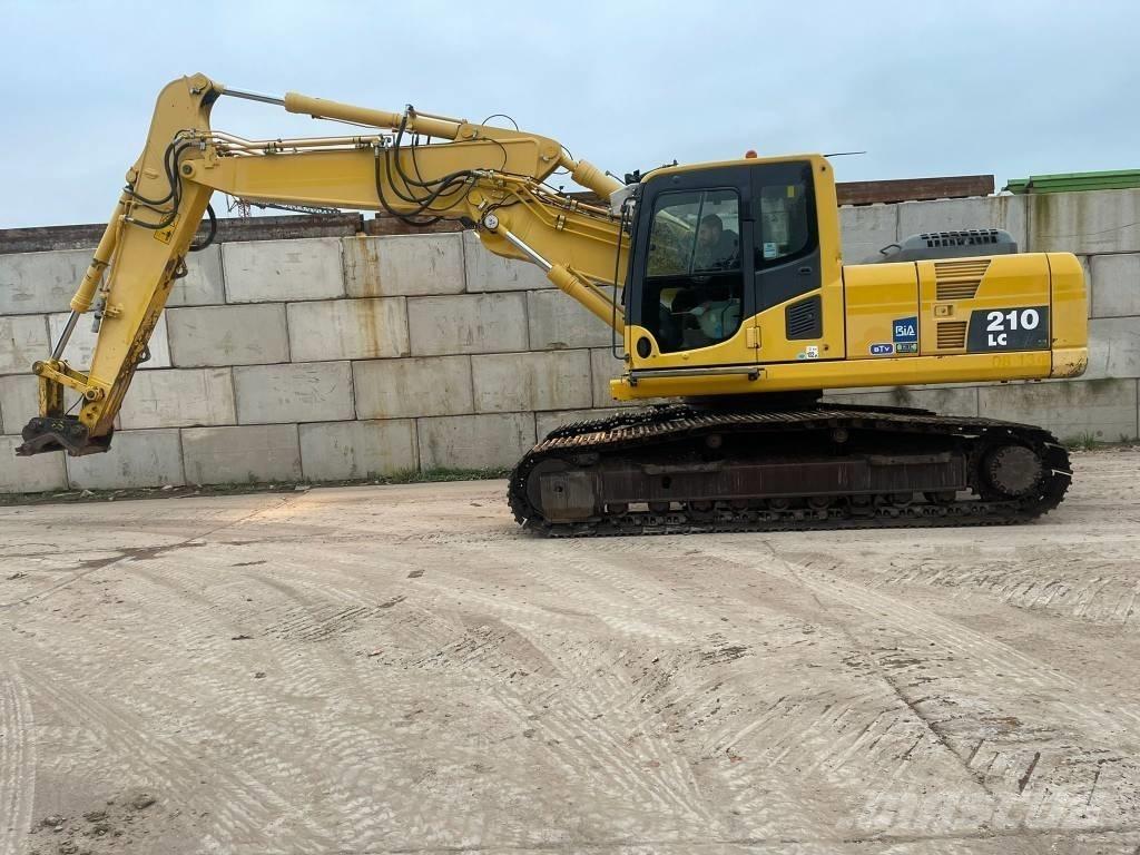 Komatsu PC 210 Kāpurķēžu ekskavatori