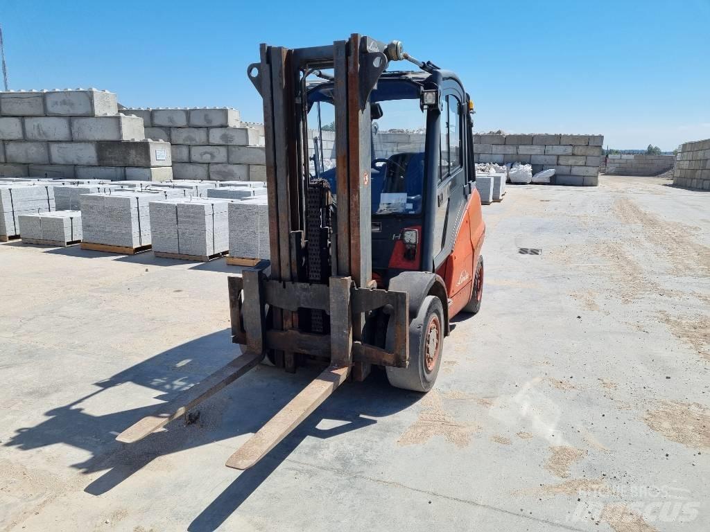 Linde H 50 D Tehnika ar dīzeļa dzinēju