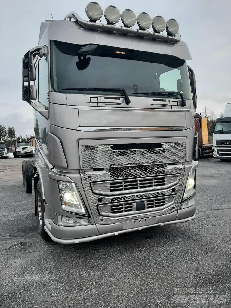 Volvo FH 13 Šasija ar kabīni