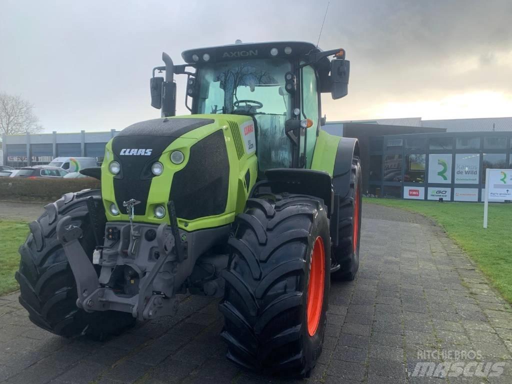 CLAAS Axion 810 CIS+ Traktori