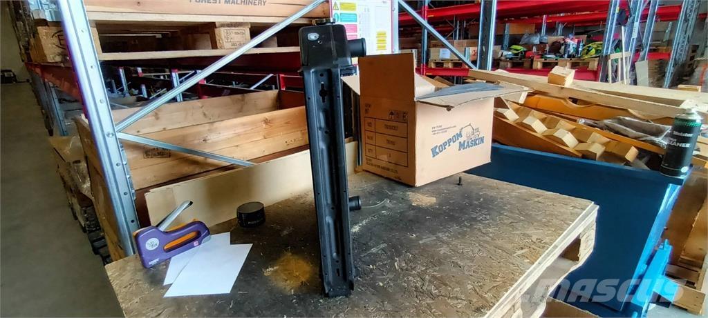 Ford 81875325 Dzinēji