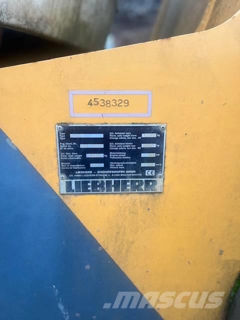 Liebherr 554 Iekrāvēji uz riteņiem