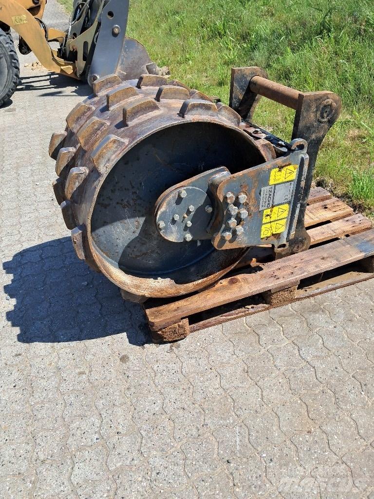 CASE 800x600 Blīvēšanas iekārtu piederumi un rezerves daļas