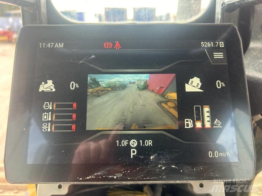 CAT D 5 LGP Kāpurķēžu buldozeri