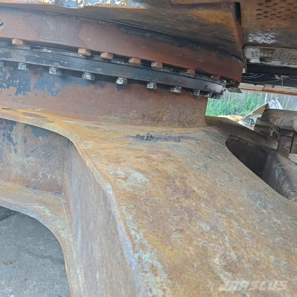 Hitachi ZX 350-3 Kāpurķēžu ekskavatori