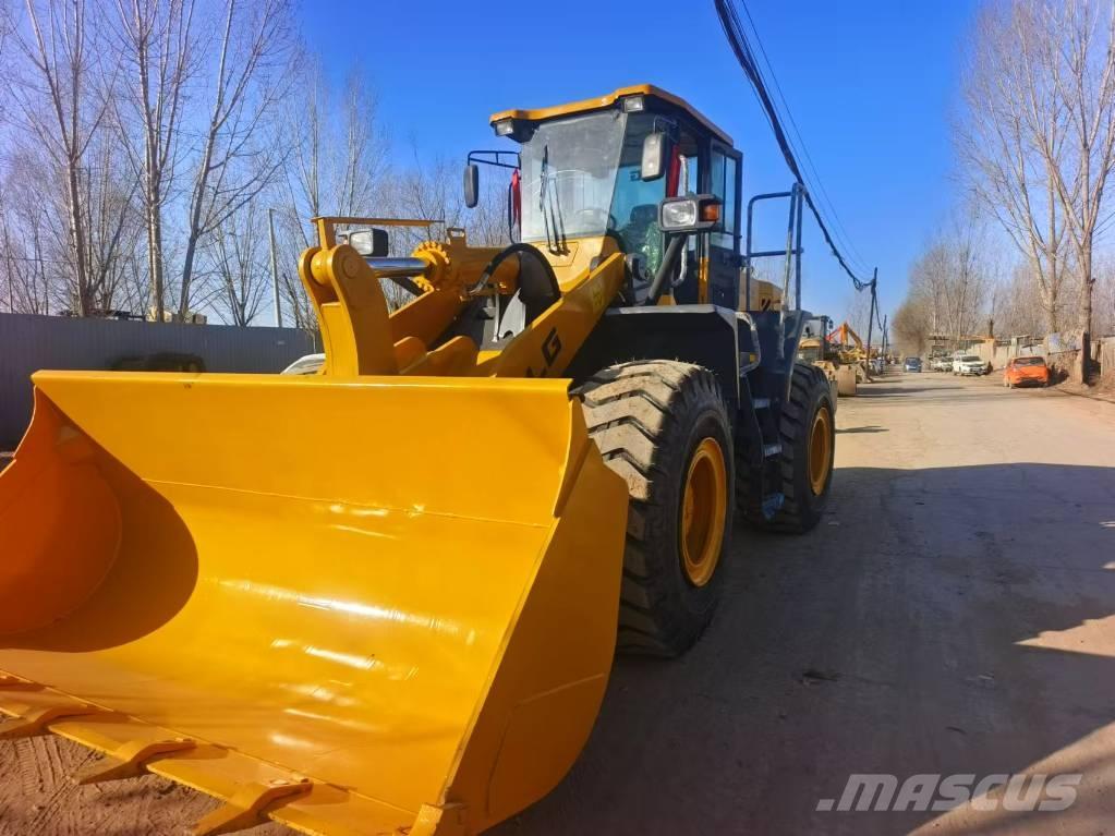 SDLG LG 956 L Kāpurķēžu ekskavatori