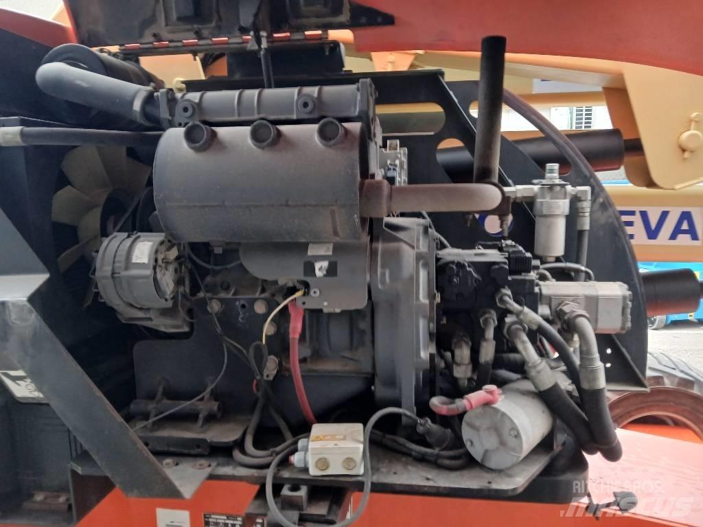 JLG 510 AJ Strēles pacēlāji