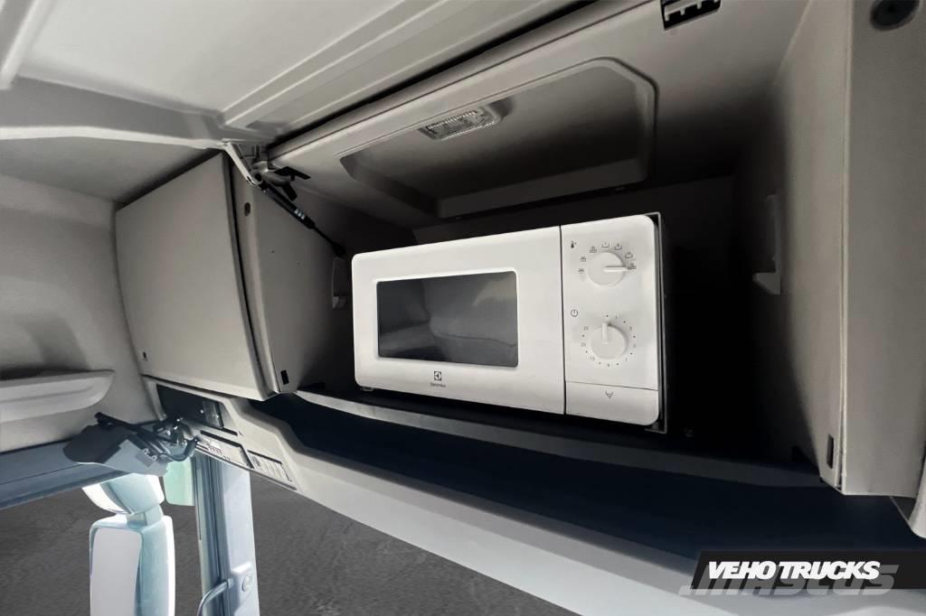 Scania R 580 6X2 NB Vilcēji