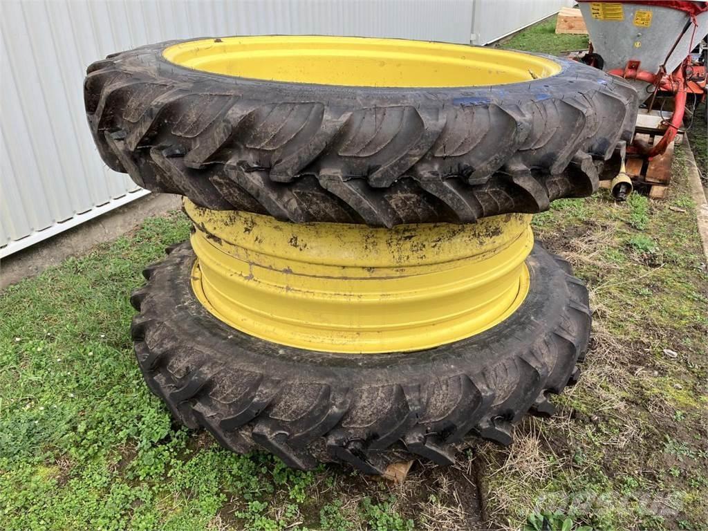 Taurus 270/95R44 Riepas, riteņi un diski